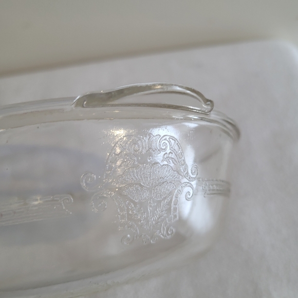 K15: VINTAGE ANCHOR Hocking bowl and lid - Picture 7 of 12